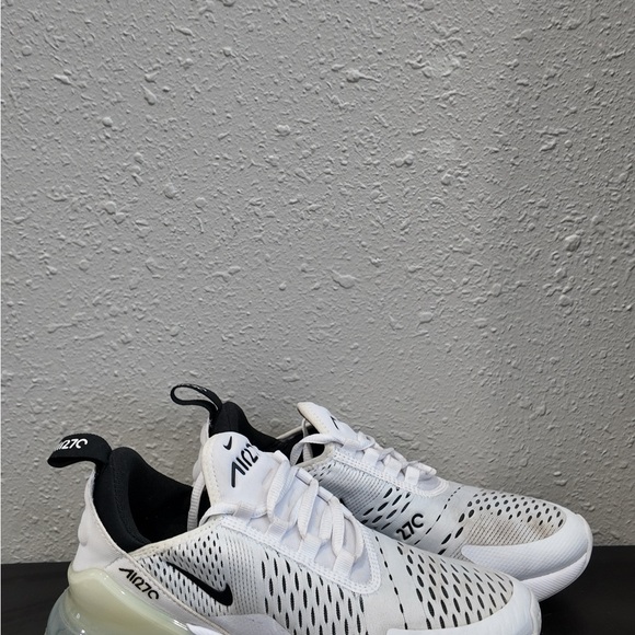 Nike Air Max 270 White and Black Sneakers - Picture 1 of 4